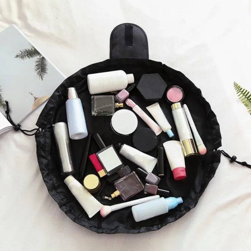 Glamour On-the-Go Drawstring Makeup Bag